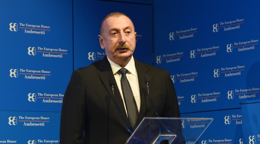 İlham Əliyev forumda çıxış edib  - YENİLƏNİB