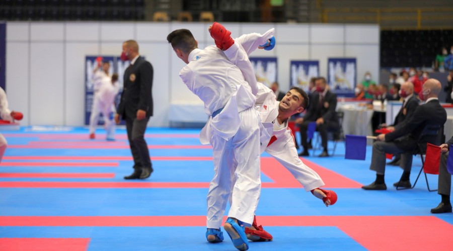 Azerbaijani karate player wins Premier League