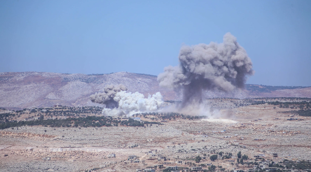 Rusiya İdlibi bomaladı: 5 ölü, 8 yaralı