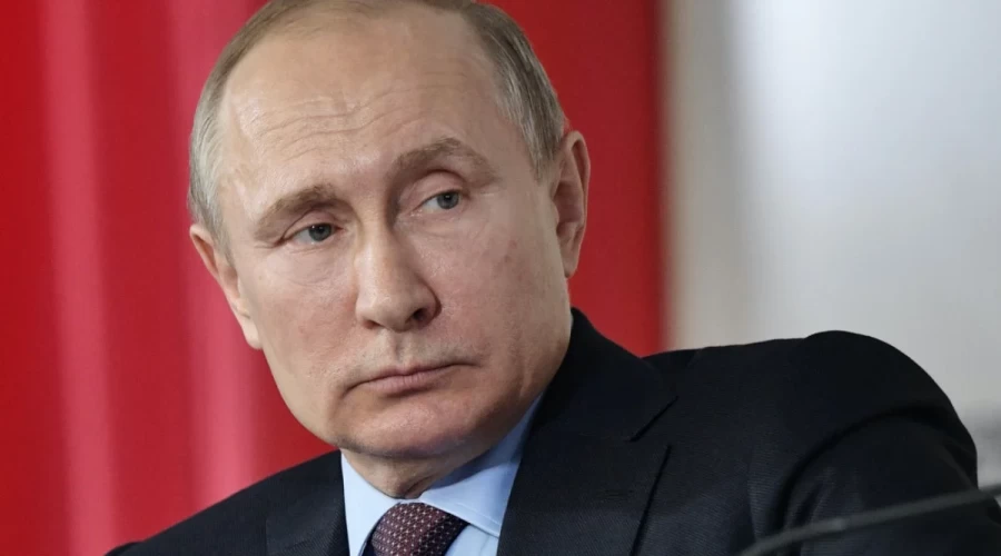 Putin officially called on Baku and Yerevan to observe the ceasefire regime