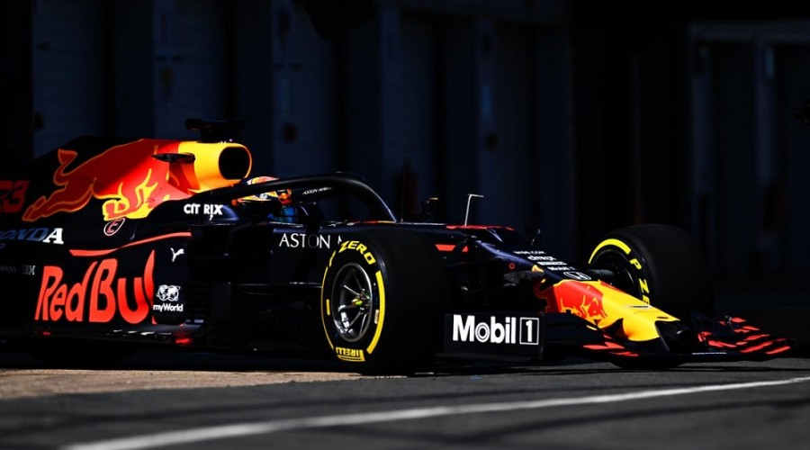В Red Bull смогут поставлять двигатели четырём командам