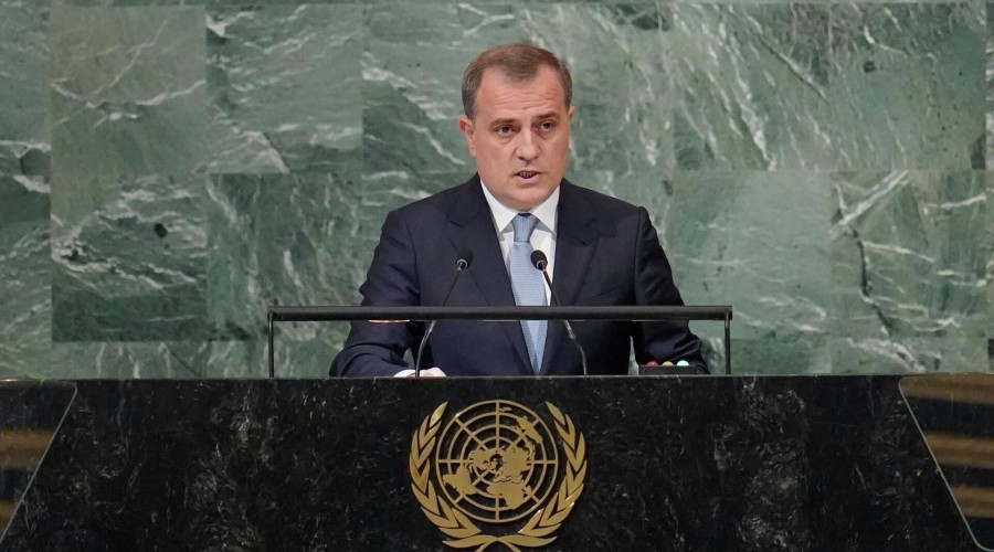 Глава МИД АР: Баку призывает Ереван воздерживаться от действий, которые могут повредить процессу нормализации отношений между нашими странами