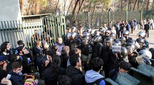 İranda etiraz aksiyalarında ölənlərin sayı artdı