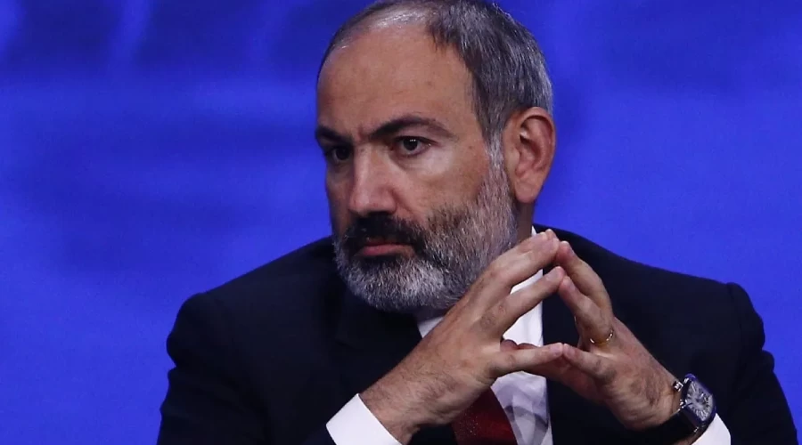 Armenian PM to leave for France