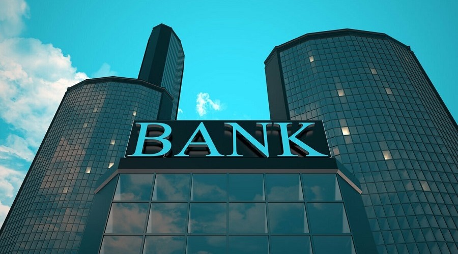 В Азербайджане суммарные активы банков выросли на 2%
