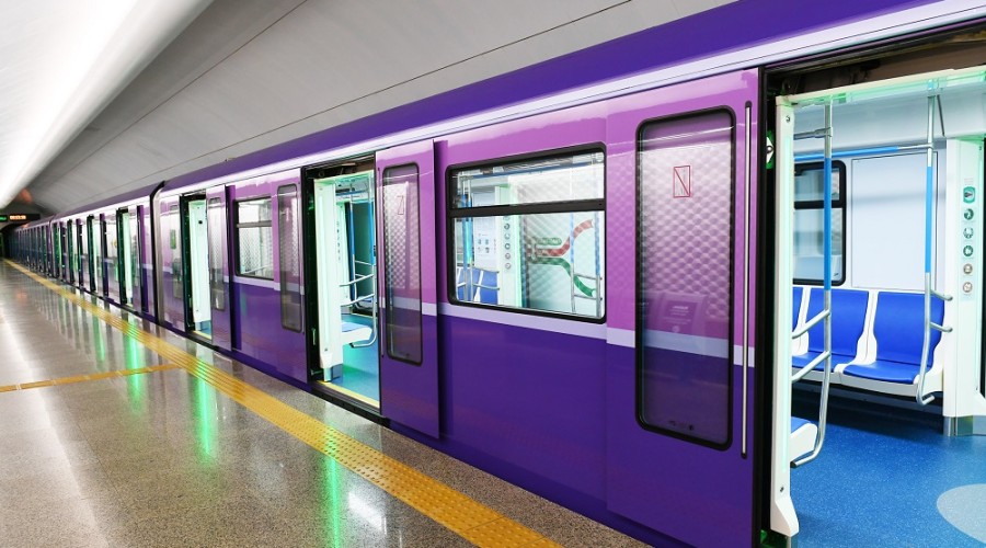 Бакинское метро в следующем месяце запустит два новых поезда на двух ветках