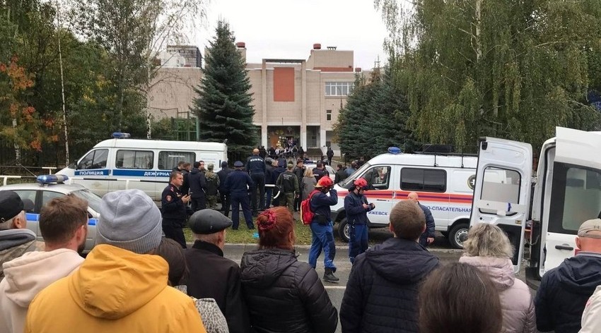 Число пострадавших в результате стрельбы в школе в Ижевске достигло 25