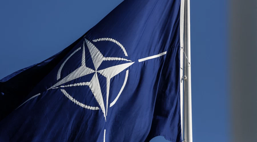 9 NATO countries call to increase military aid to Ukraine