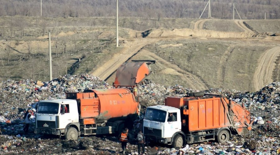 В Азербайджане будет создано 8 санитарных полигонов