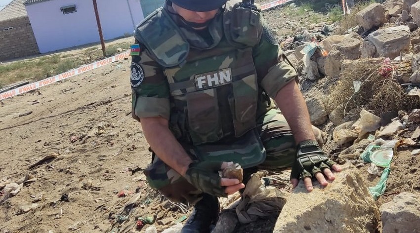 Bakıda qumbara tapıldı - Foto /Video