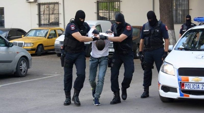 Spain arrests Albanian gang