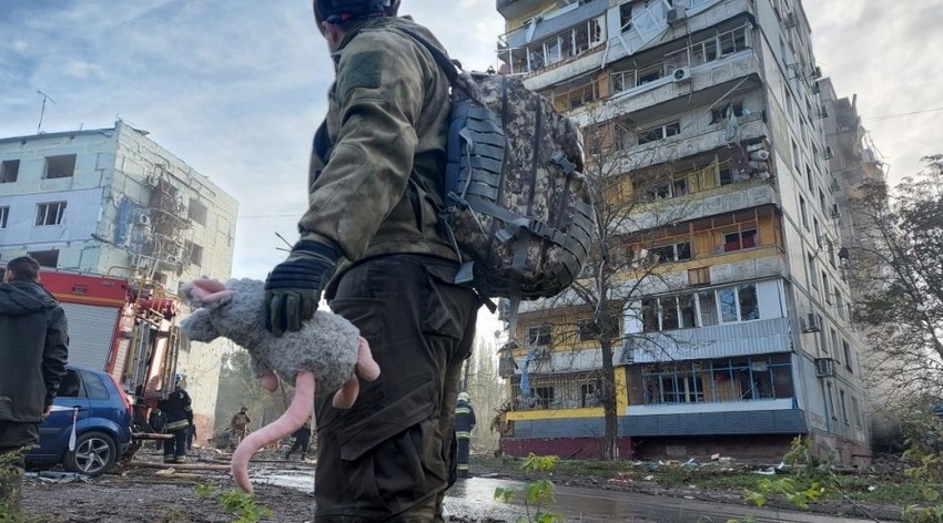 Ukrayna səfiri Zaporojyeyə raket hücumunu Gəncəyə edilən hücuma bənzədib