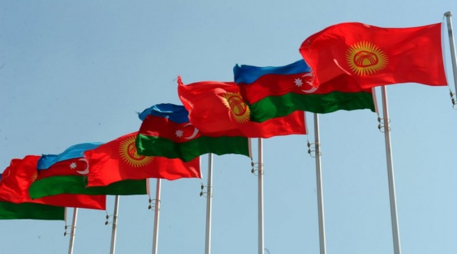 Азербайджан и Кыргызстан планируют учредить совместный фонд