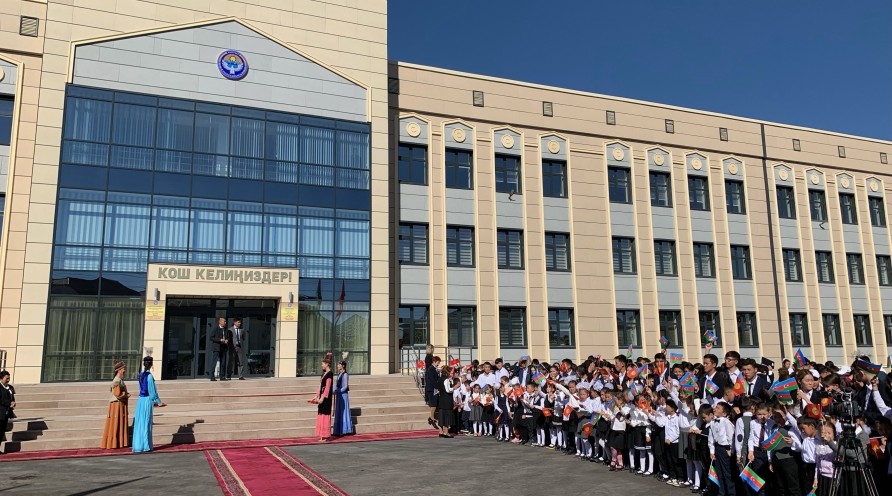 Bişkekdə Heydər Əliyev adına Məktəb-Gimnaziyanın açılışı olub