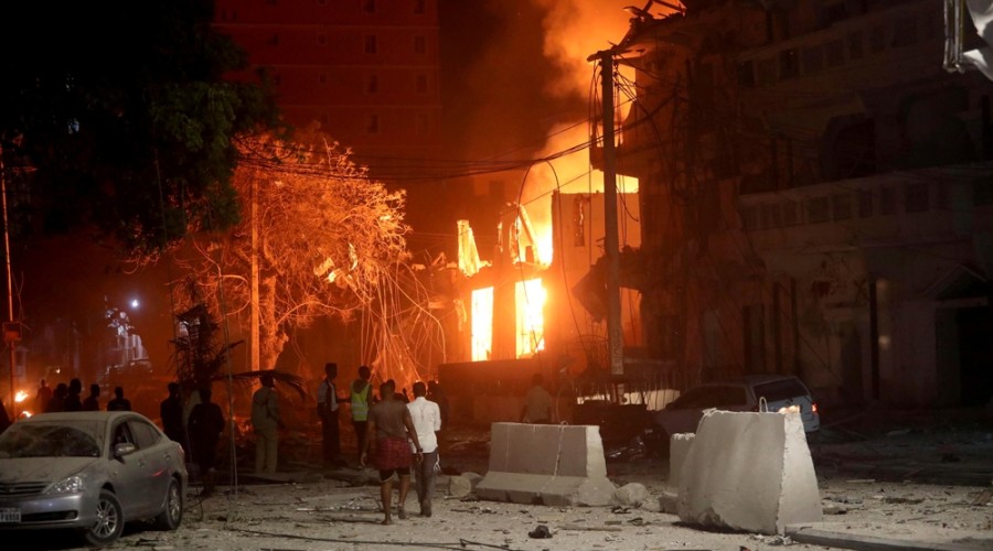 Somalia blast hits Kismayu hotel