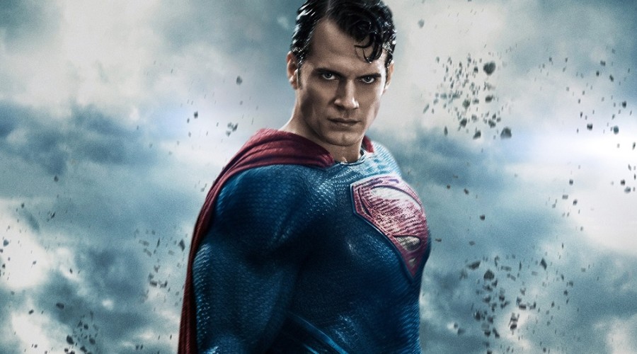 Генри Кавилл официально сообщил, что возвращается к роли Супермена