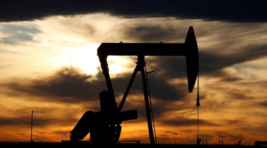 Azerbaijani oil fell by more than $1