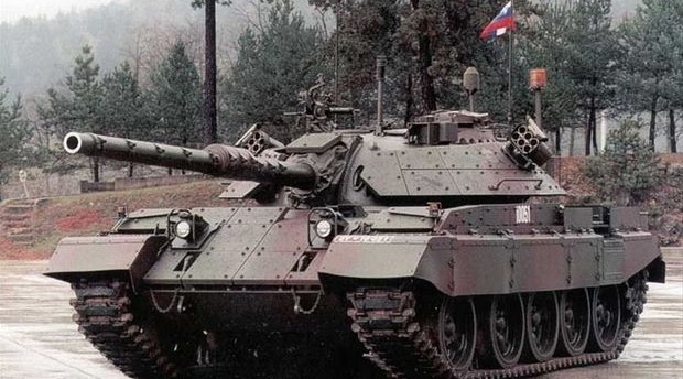 Sloveniya Müdafiə Nazirliyi: “Ukraynaya 28 ədəd M-55S tankı təhvil vermişik”