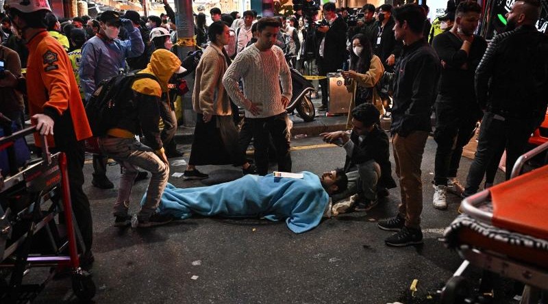 Itaewon crowd crush: Horror as more than 150 die in Seoul district