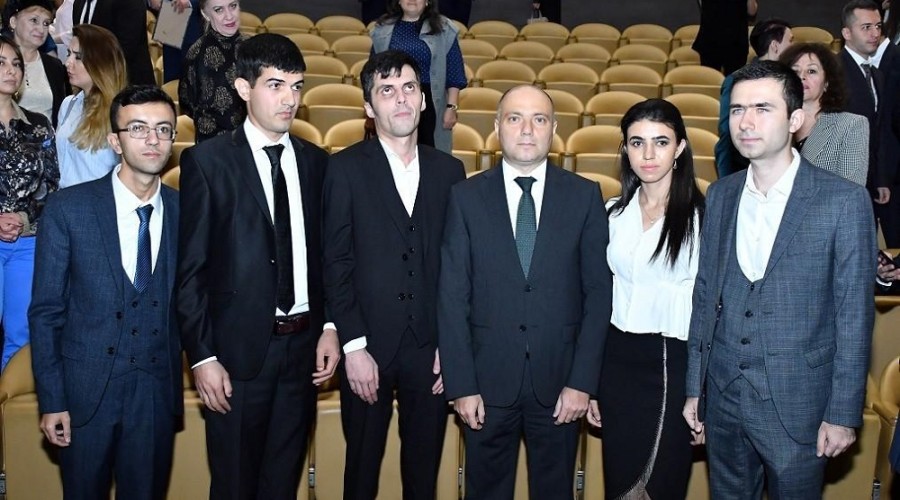 Директора музшкол Азербайджаеа получили поручение от Анара Керимова