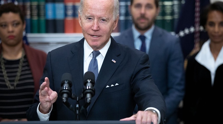 Biden calls on oil, gas companies to stop 'war profiteering,' threatens windfall tax