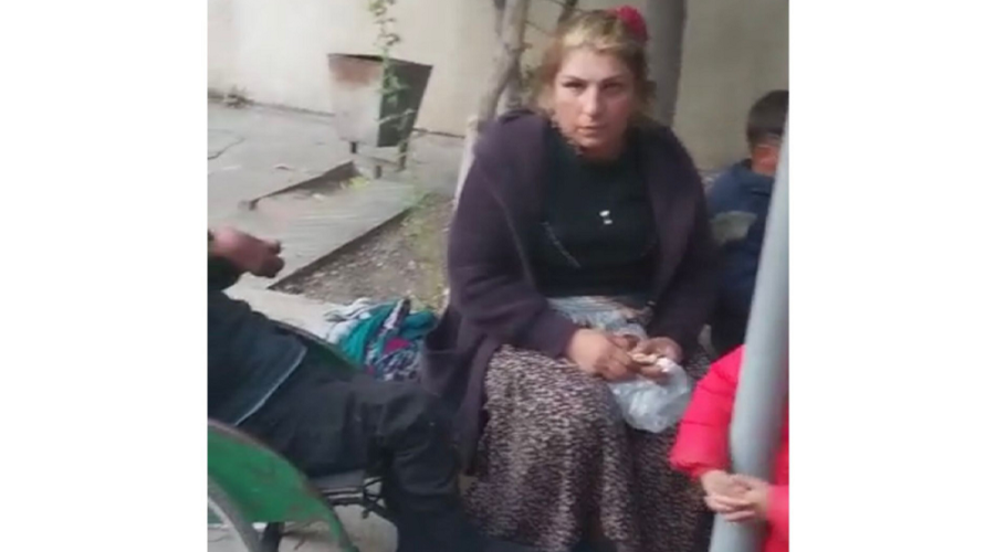 В Баку арестована женщина, принуждавшая детей к попрошайничеству