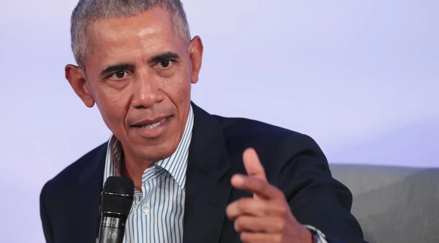 Obama criticizes those who publish 'vile anti-Semitic conspiracy theories'