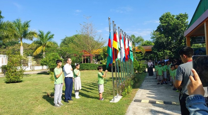 Myanmarda Azərbaycan bayrağı ucaldılıb