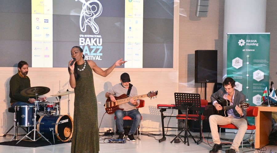 На открытии Baku Jazz Festival 2022 выступил обладатель премии Грэмми – ФОТО