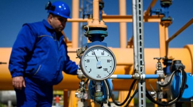 Russia will transport 1 billion cubic meters of gas to Azerbaijan by March next year