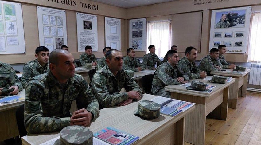 Socio-political training classes underway in Azerbaijan Army