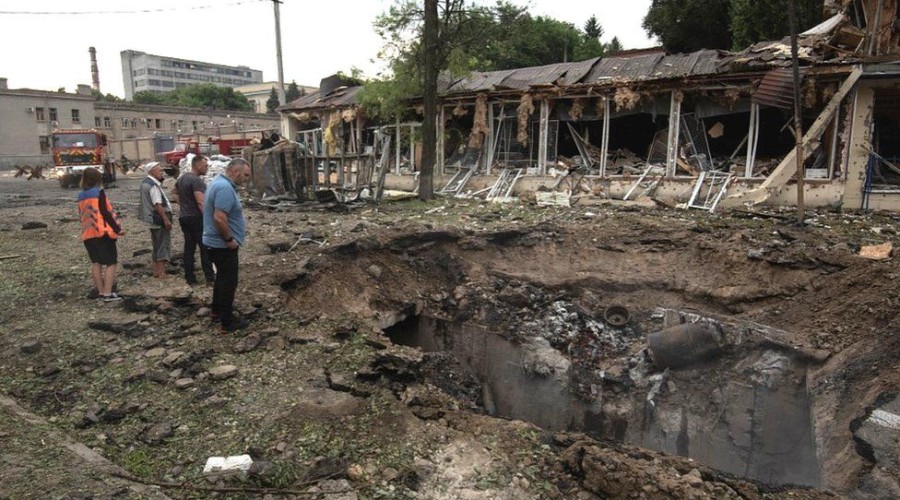 The southern Ukrainian city of Nikopol was hit by Russian