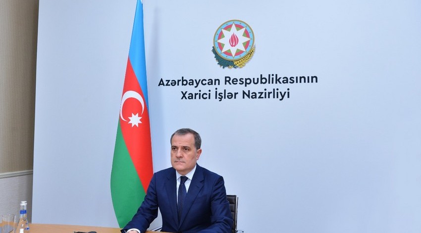 Azerbaijani FM offers condolences over death of Belarusian counterpart