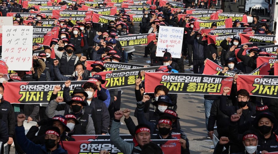 South Korea to hold first talks with striking truckers on Monday