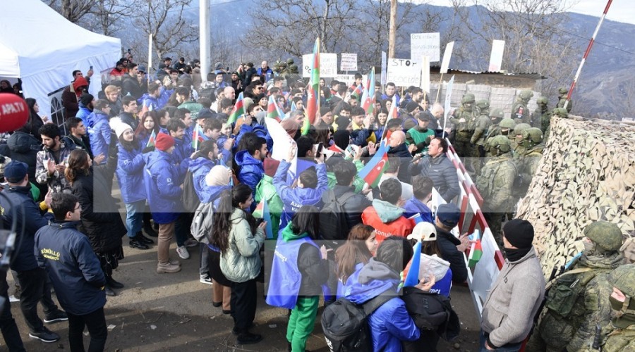 Şuşa-Xankəndi yolunda aksiya: Əraziyə polislər gəlib