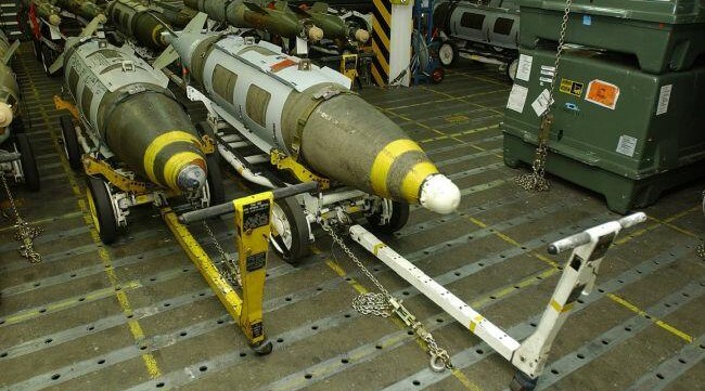 MEDIA: The US plans to give smart bomb complexes to Ukraine