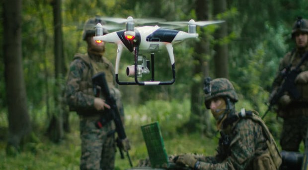 Slovakiya dronların hərbi obyektlər üzərində uçuşunu qadağan edir