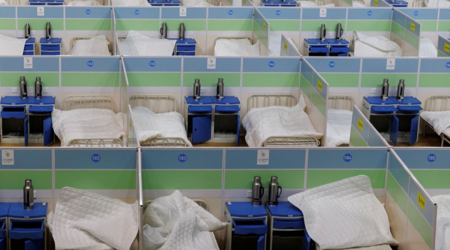 China races to install hospital beds as COVID surge sparks concern abroad