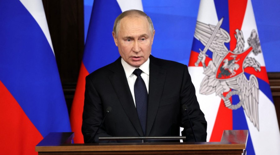 Putin: Russia ‘ready to negotiate’ over Ukraine