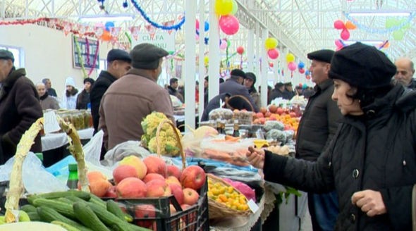 Naxçıvanın mərkəzi bazarında bayram yarmarkası quruldu - QİYMƏTLƏR + FOTO