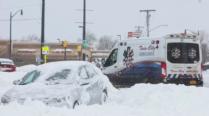 'Once-in-a-lifetime' blizzard kills at least 27 in western New York