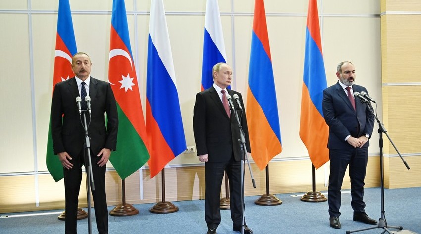 Путин: Удалось поговорить с лидерами Азербайджана и Армении втроем