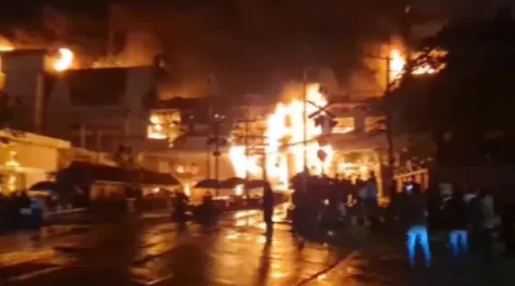 At least 10 dead after fire rips through Cambodia hotel-casino