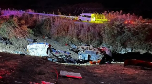 15 dead, 47 injured in western Mexico bus crash