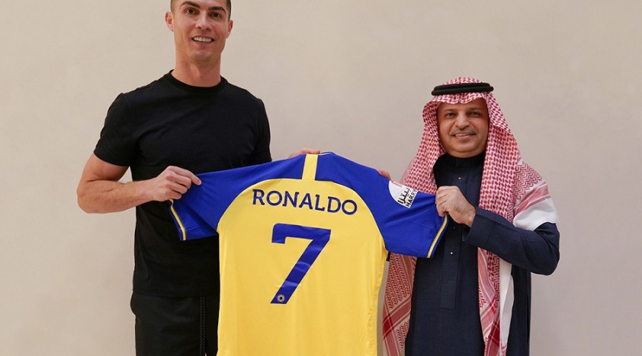 Обнародованы условия контракта Роналду в саудовском клубе «Аль-Наср»