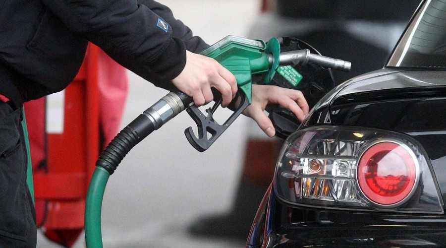 В прошлом году в Азербайджане выросло производство автомобильного бензина