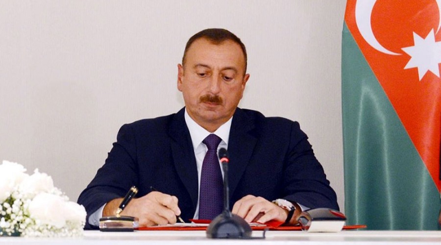 Президент Азербайджана утвердил закон «О политических партиях»