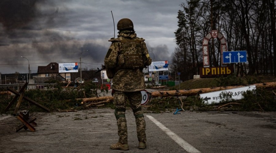 A Ukrainian soldier has told CNN that the situation in the eastern town of Soledar is “criticial”