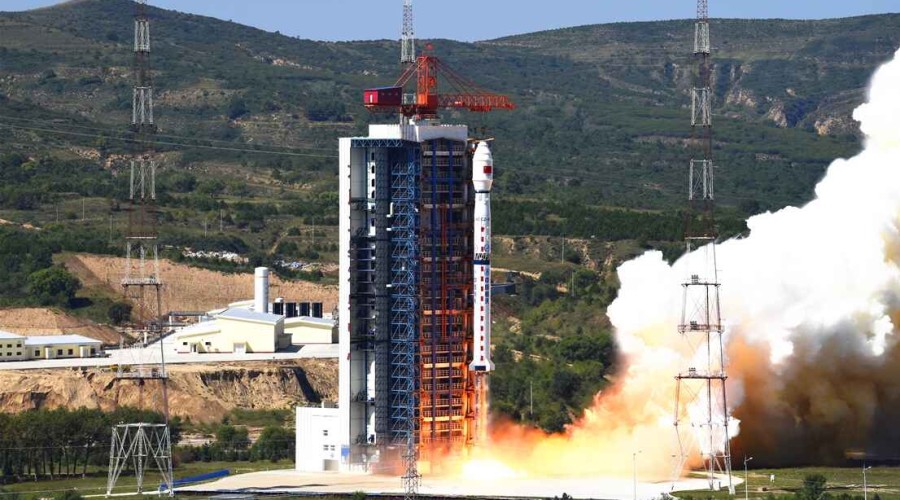 Китай запустил гиперспектральный спутник для наблюдения Земли <span style="color:red">- ВИДЕО</span>