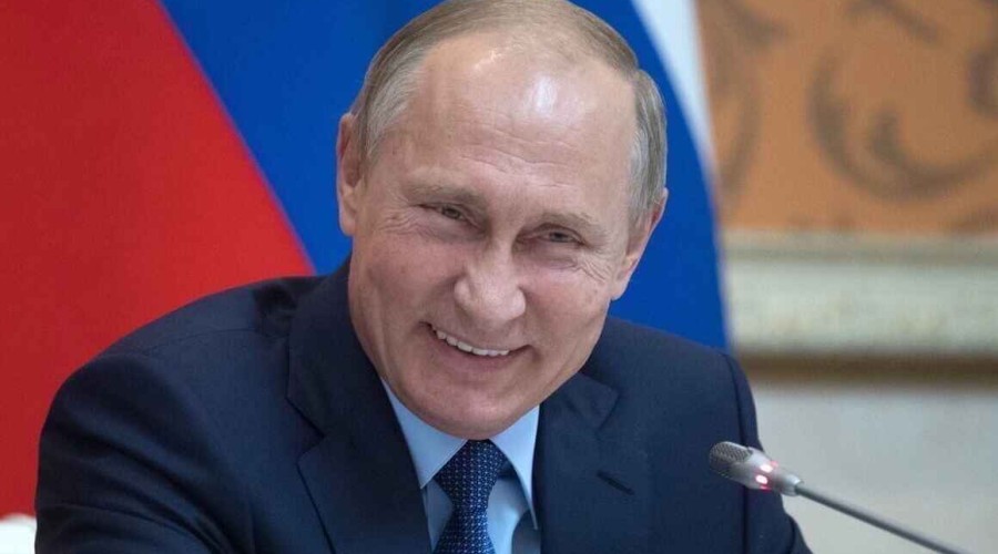<strong>Рассчитываю на вашу ответственную, взвешенную, патриотическую гражданскую позицию - Путин</strong>